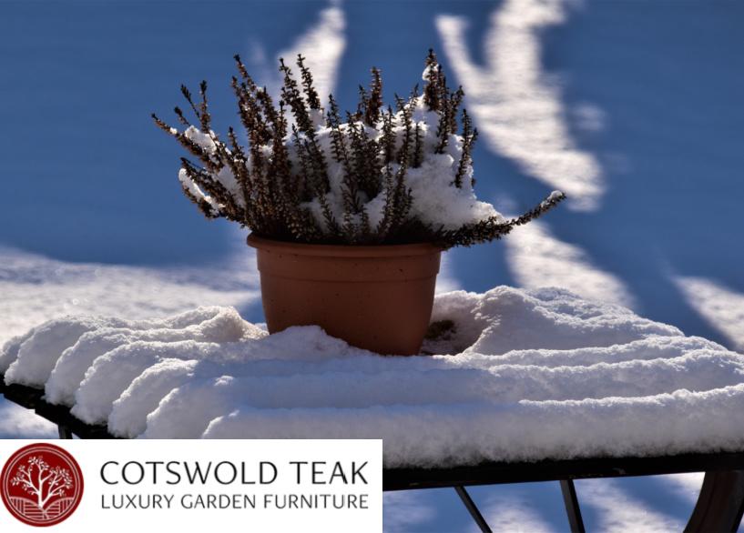 Can You Leave Teak Garden Furniture Outside In the Winter?